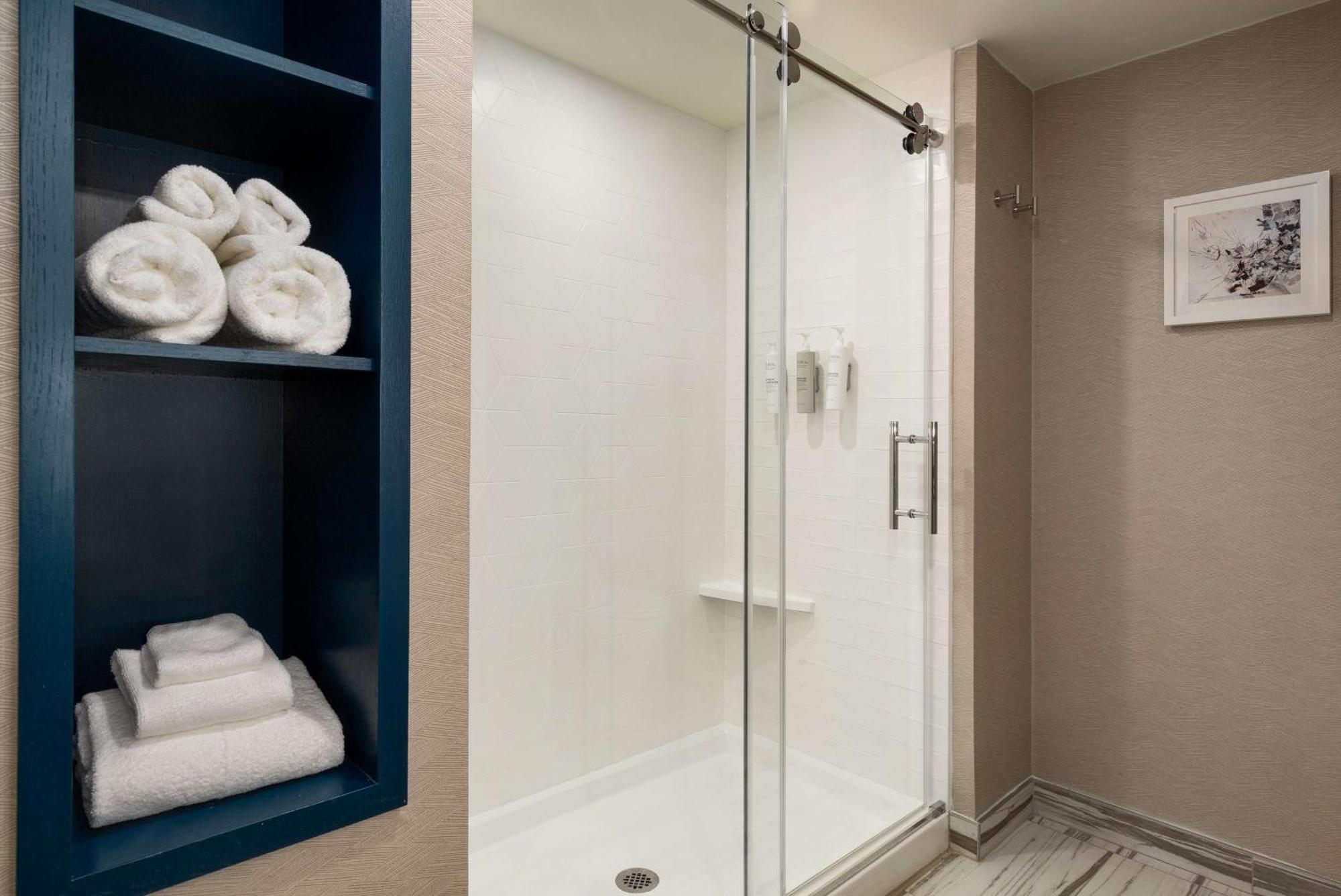 Hampton Inn By Hilton Napanee Greater Napanee Esterno foto