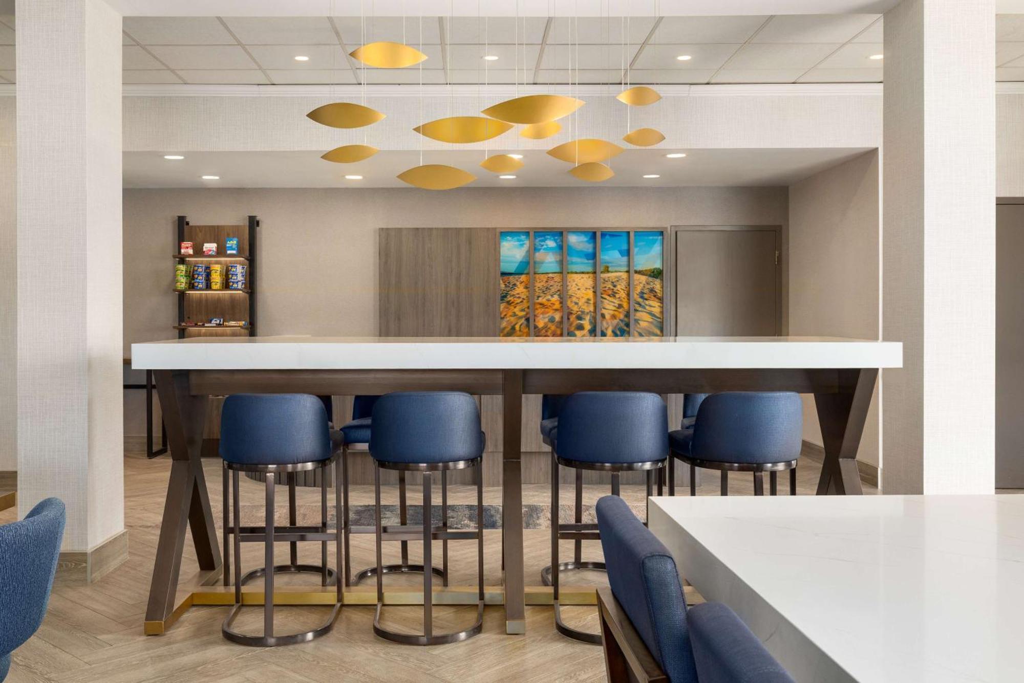 Hampton Inn By Hilton Napanee Greater Napanee Esterno foto